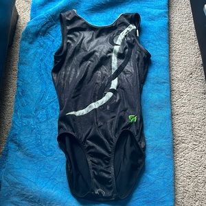GK leotard